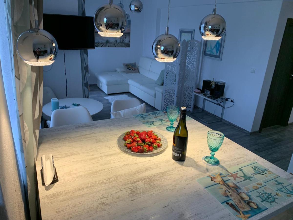 Oasis By The Sea Apartman Primorszko Kültér fotó